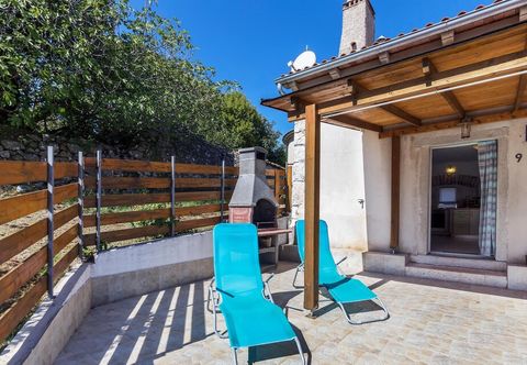 Others Stunning Home in Labin With 4 Bedrooms and Wifi