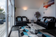 Lobby Nautilus - 2 Bedroom Apartment - Pendine