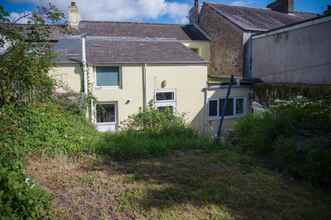 Exterior 4 Norgans Terrace - 3 Bed Holiday Home - Pembroke