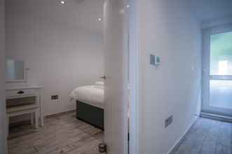 Bedroom 4 Beach Court - 1 Bedroom Apartment - Saundersfoot