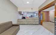 Lobby 3 Hotel Mayura Ankleshwar