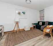 Common Space 3 Seagrass Henley - 2 Bed Entire Serviced Apartment