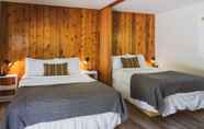 Kamar Tidur 7 Barefoot Villas Room 1 Redwood