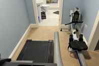 Fitness Center Beautiful 2 Bed Apt With Hot Tub in Blaydon Burn