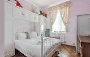 Bedroom 3 Charming one Bedroom Flat Near Maida Vale by Underthedoormat