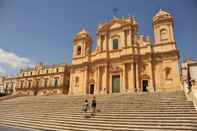 Exterior Modern and Spacious Apartment in Noto, Sicily