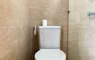 Toilet Kamar 7 Nice And Homey 2Br At Menteng Park Apartment