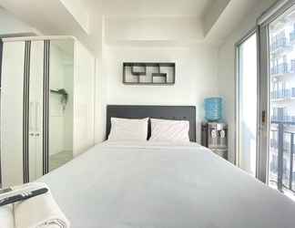 Bedroom 2 Comfort Studio With City View At Grand Asia Afrika Apartment