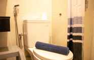 Toilet Kamar 2 Nice And Cozy 1Br With Extra Room Apartment At Capitol Park Residence