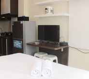 Bilik Tidur 2 Nice And Elegant Studio Apartment At Mustika Golf Residence