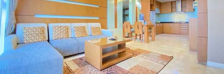 Lobby Spacious 2Br At Dago Butik Apartment