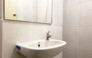 Toilet Kamar 6 Cozy Stay Studio Tokyo Riverside Pik 2 Apartment