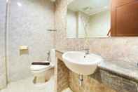 In-room Bathroom Homey 1Br At Galeri Ciumbuleuit 1 Apartment