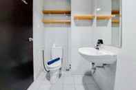 In-room Bathroom Comfy And Nice Studio Casa De Parco Apartment