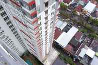 Nearby View and Attractions Cozy And High Floor Studio Room At Vida View Makassar Apartment