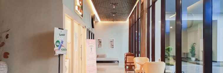 Lobby Fancy And Nice 1Br At Patraland Amarta Apartment