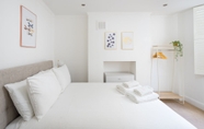 Bedroom 3 Altido Chic & Modern 2-Bed Flat W/ Patio In Pimlico