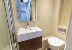 Others 6 Altido Homely 2-Bed Flat W/ Private Courtyard In Bloomsbury