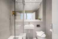Toilet Kamar Altido Splendid 2 Bed Apartment Close To Vauxhall Tube