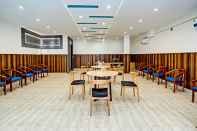 ห้องประชุม Hotel Noida Grand Sec 58 By F9 Hotels