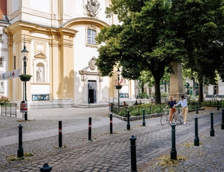 Bangunan 2 Grätzlhotel Serviten