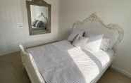 Kamar Tidur 3 Beautiful 4 Bedroom 3 Beds House in Glasgow