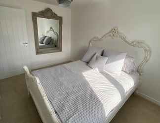 Phòng ngủ 2 Beautiful 4 Bedroom 3 Beds House in Glasgow