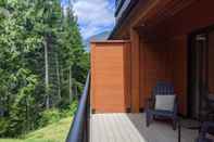 Bedroom Alpine Escape by Revelstoke Vacations