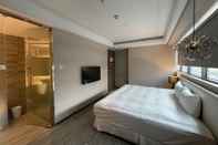 Bedroom Royal Fine Hotel