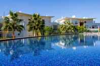 Swimming Pool Sea view Apartment with panoramic Terrace & 2 Swimming pools