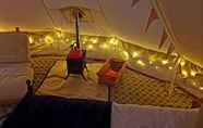 Bedroom 7 Luxury 5m Bell Tent With log Burner Near Whitby