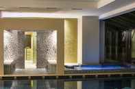 Swimming Pool Hotel International Iasi