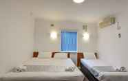 Phòng ngủ 2 SK Heathrow Hotel