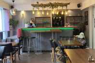 Bar, Kafe dan Lounge High Coust Inn - Hostel