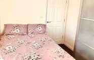 Kamar Tidur 3 3-bed House in Armagh City