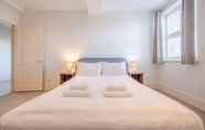 Lainnya 5 Stylish 1 Bedroom Apartment in Affluent Fulham