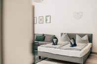 Kamar Tidur Luga Homes - Gewandhaus