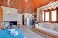 Bedroom Monte Gordo Beachview 1 by Homing