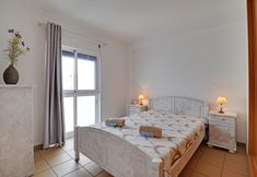 Bedroom 2 Monte Gordo Downtown by Homing