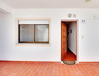 Lobby 2 Albufeira Beach 1 by Homing