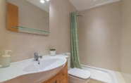 In-room Bathroom 7 Albufeira White Villa