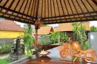 Kamar Tidur Exotic View Cottage