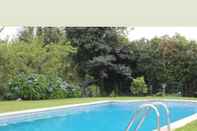 Swimming Pool Lovely 6-bed Cottage in Braga Enjoy and Relax