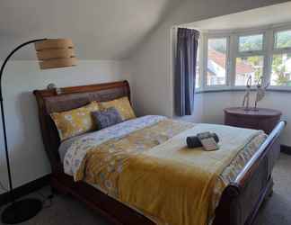 Bedroom 2 Windsor Apartments