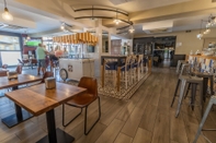 Bar, Cafe and Lounge Hotel Kika