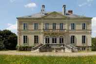 Exterior Chateau du Hallay