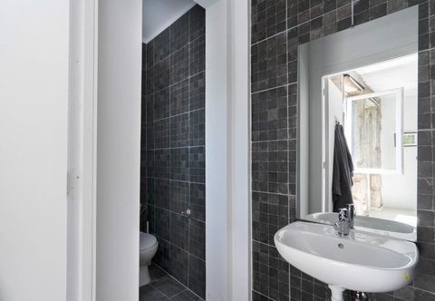 Others SVS II in Oporto With 1 Bedrooms and 1 Bathrooms