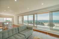 Common Space Grand Modern Seaside With View