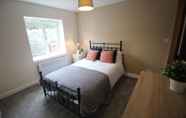 Kamar Tidur 4 Comfy Rooms in Coventry
