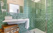 Phòng tắm bên trong 5 Locanda Della Meridiana - Mirto
